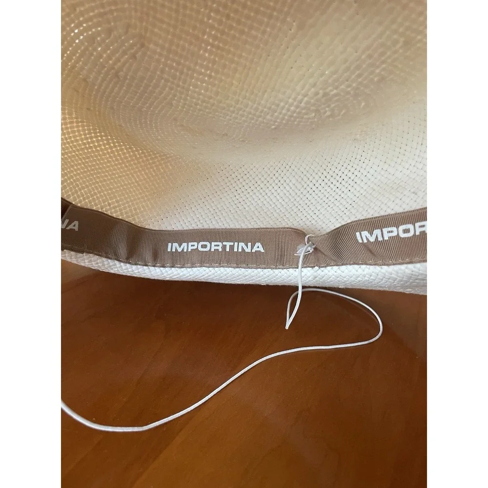 Importina vintage straw